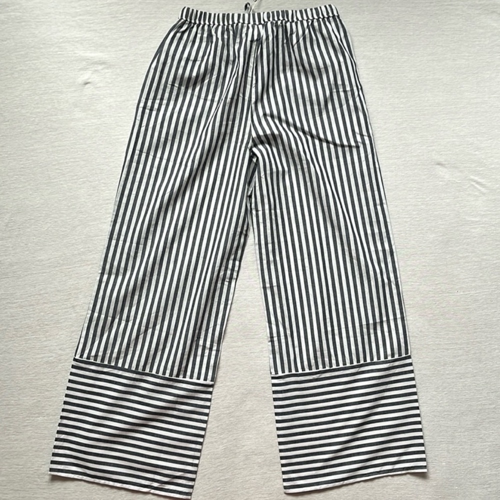 New NIA oasis cropped pants set, Angela cropped top, blue strip, coordinated set - Picture 7 of 10